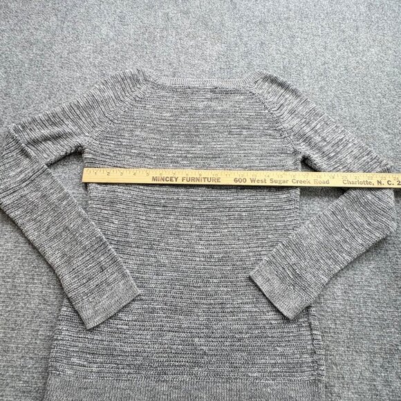 Loft Sweater Womens‎ Medium Gray Knit Neutral Minimalist Academia Classic Preppy - Picture 10 of 12